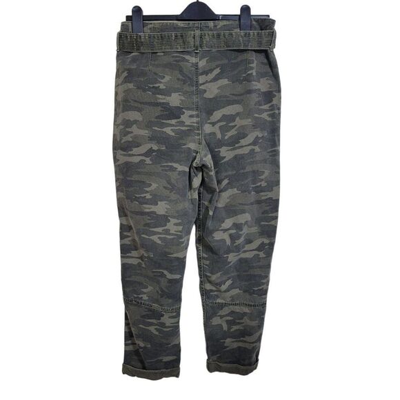 TOPSHOP Camo Belted Paperbag Pants (size 10) - Picture 2 of 4
